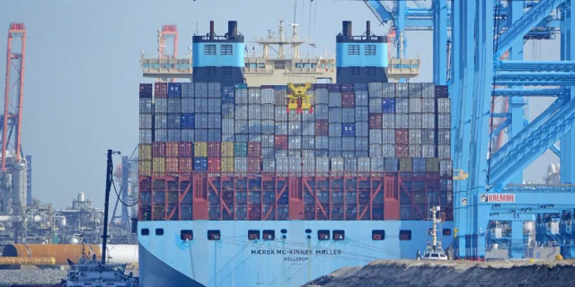 海运发货，，用集装箱海运运输怎样预防集装箱进水？？