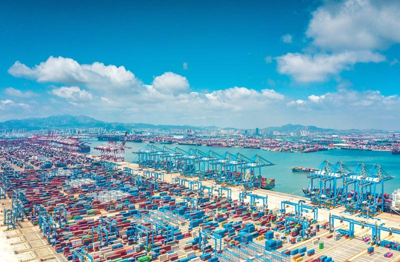 青岛港最新运营数据宣布：：集装箱营业与海铁联运双引擎驱动增添